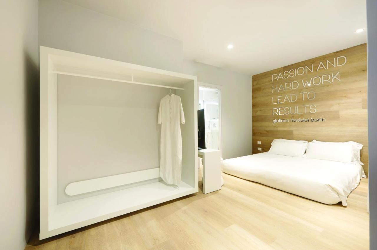 Youme Design Place Hotel Trieste Ngoại thất bức ảnh